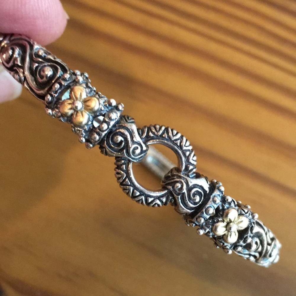 Beautiful Barbara Bixby Silver and 18k Hinged Cuff